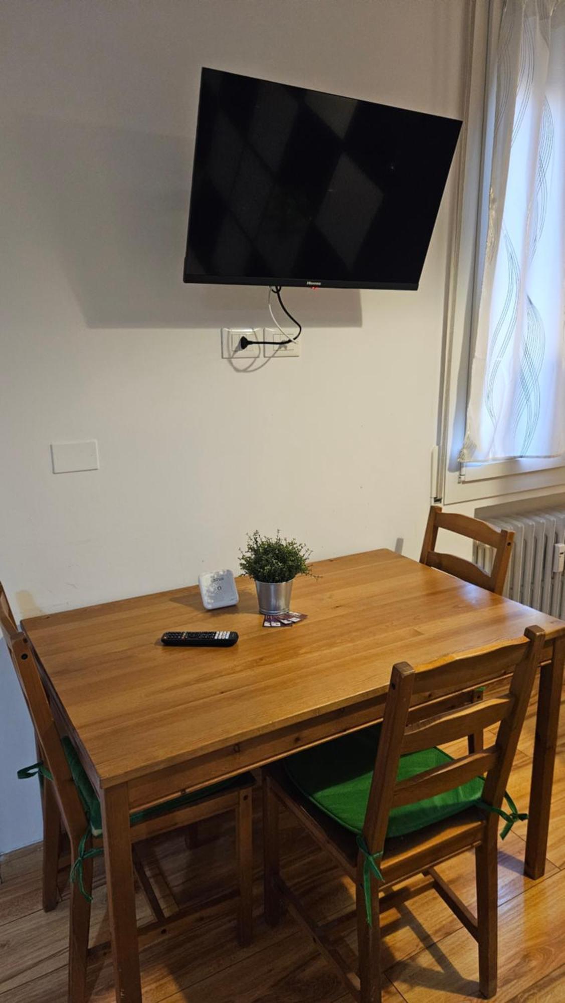 Apartamento Residenza Ugo Bassi Bolonia Exterior foto