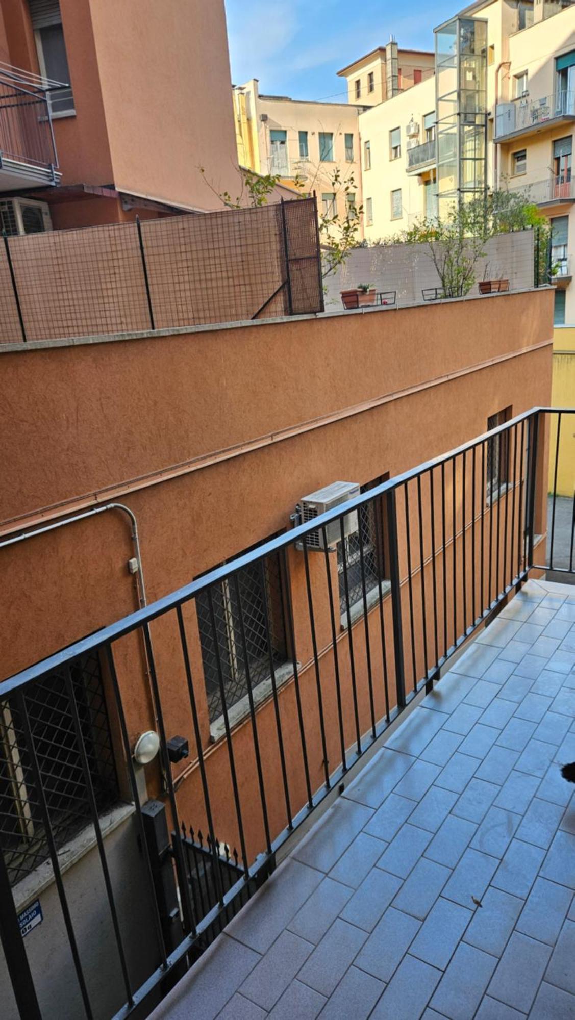 Apartamento Residenza Ugo Bassi Bolonia Exterior foto