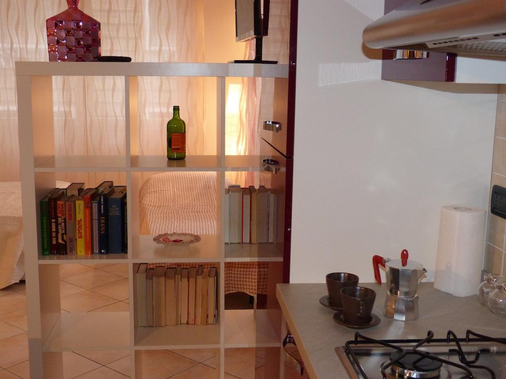 Apartamento Residenza Ugo Bassi Bolonia Habitación foto