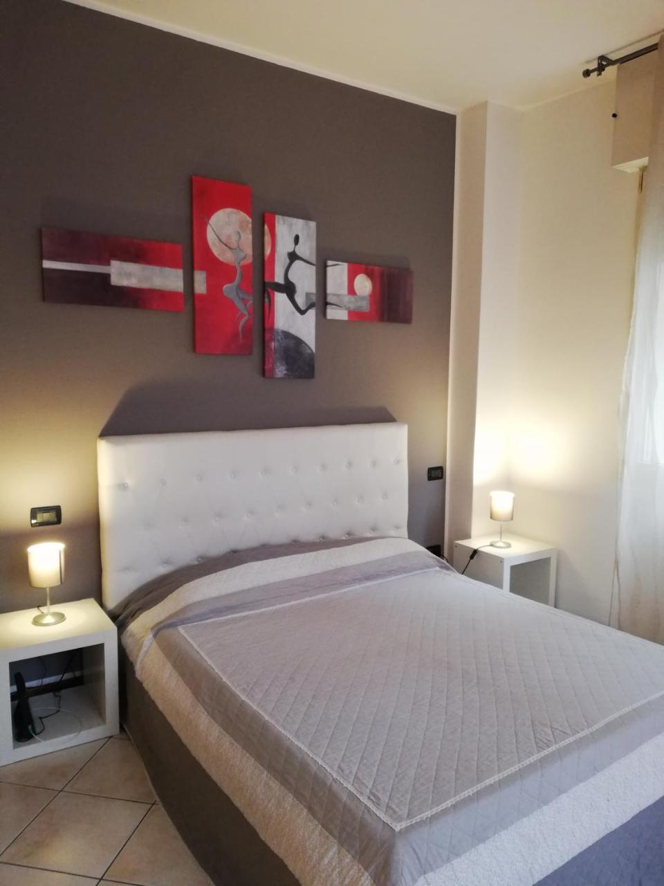 Apartamento Residenza Ugo Bassi Bolonia Exterior foto