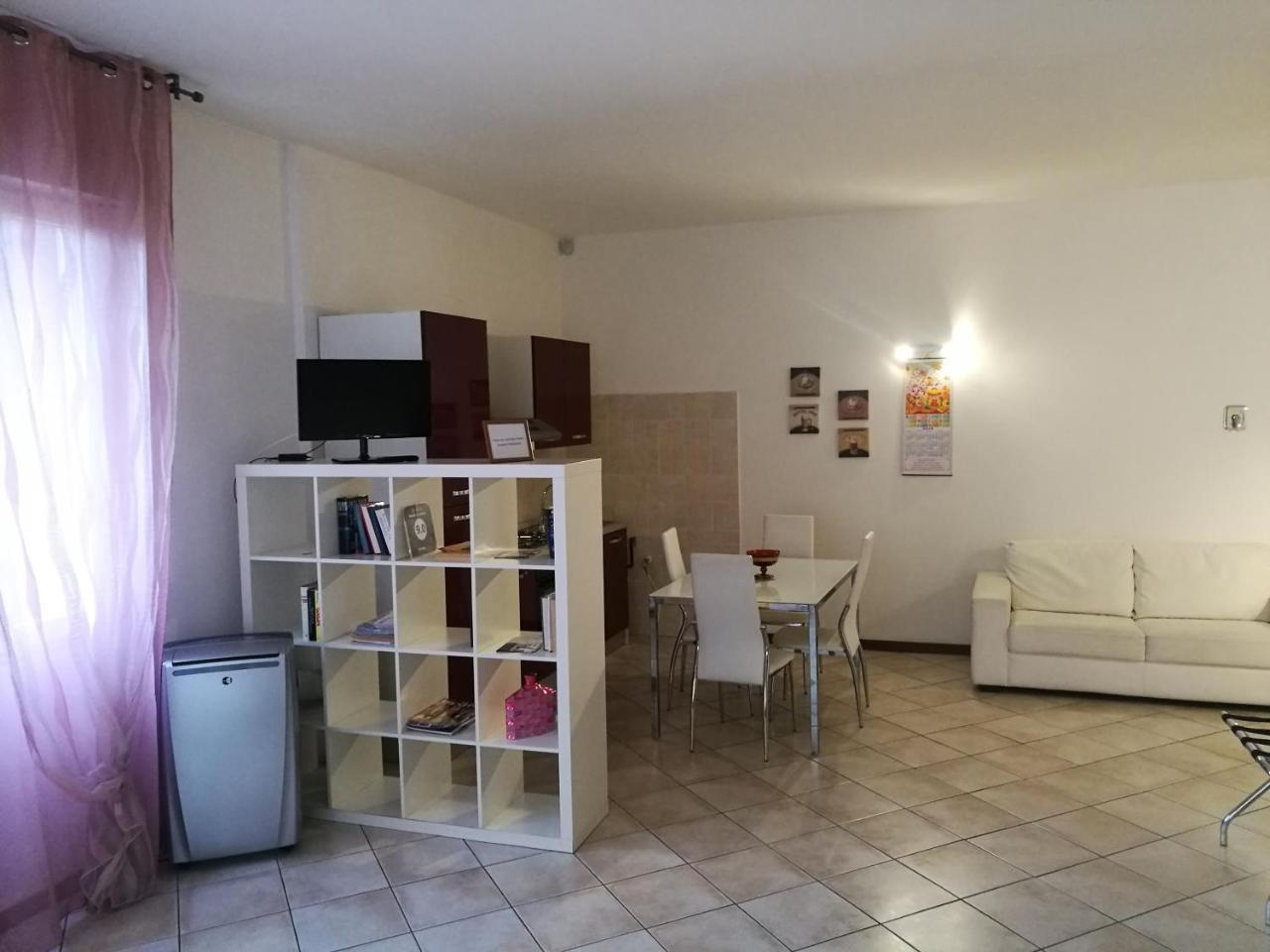 Apartamento Residenza Ugo Bassi Bolonia Exterior foto