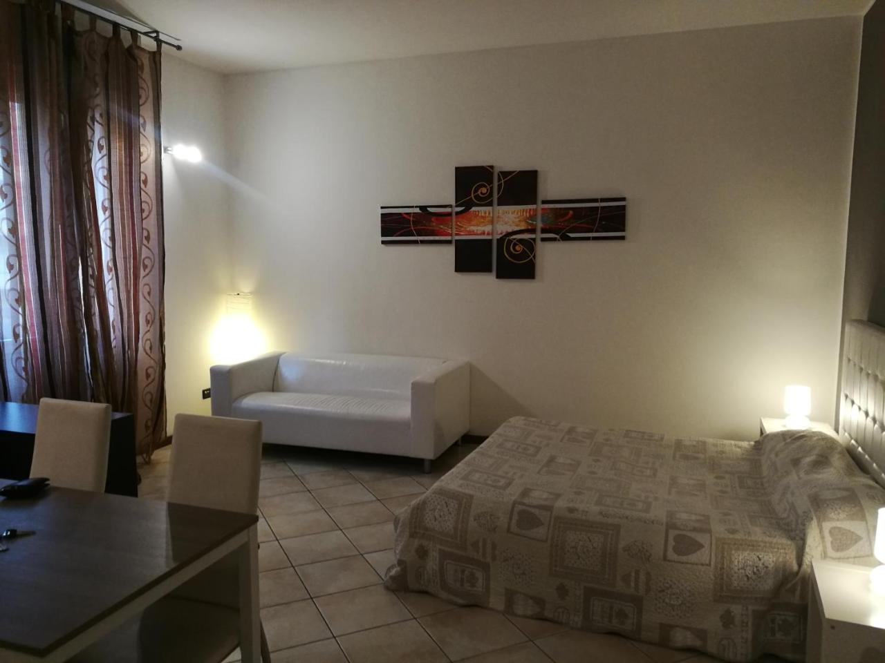 Apartamento Residenza Ugo Bassi Bolonia Exterior foto