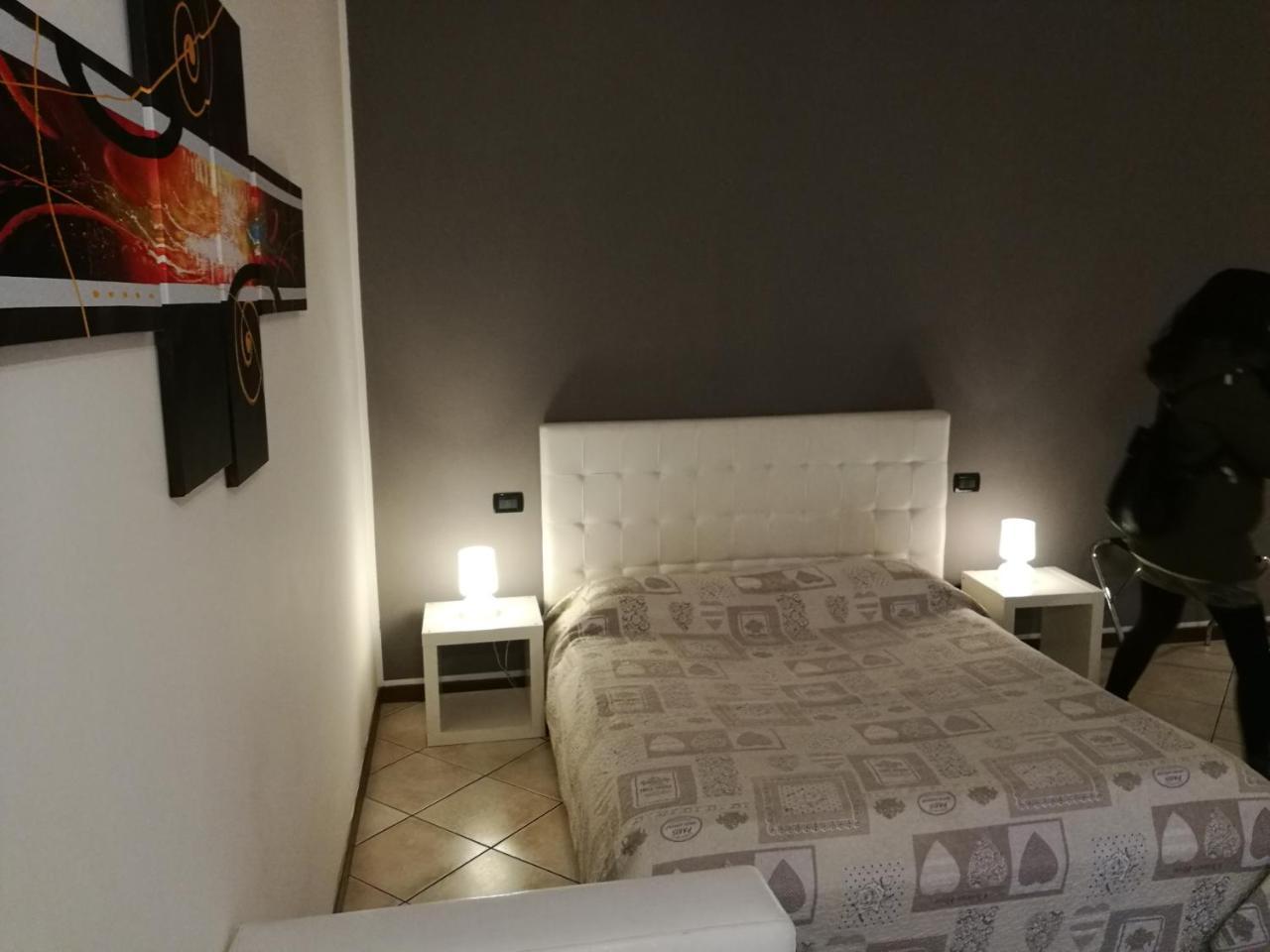 Apartamento Residenza Ugo Bassi Bolonia Exterior foto